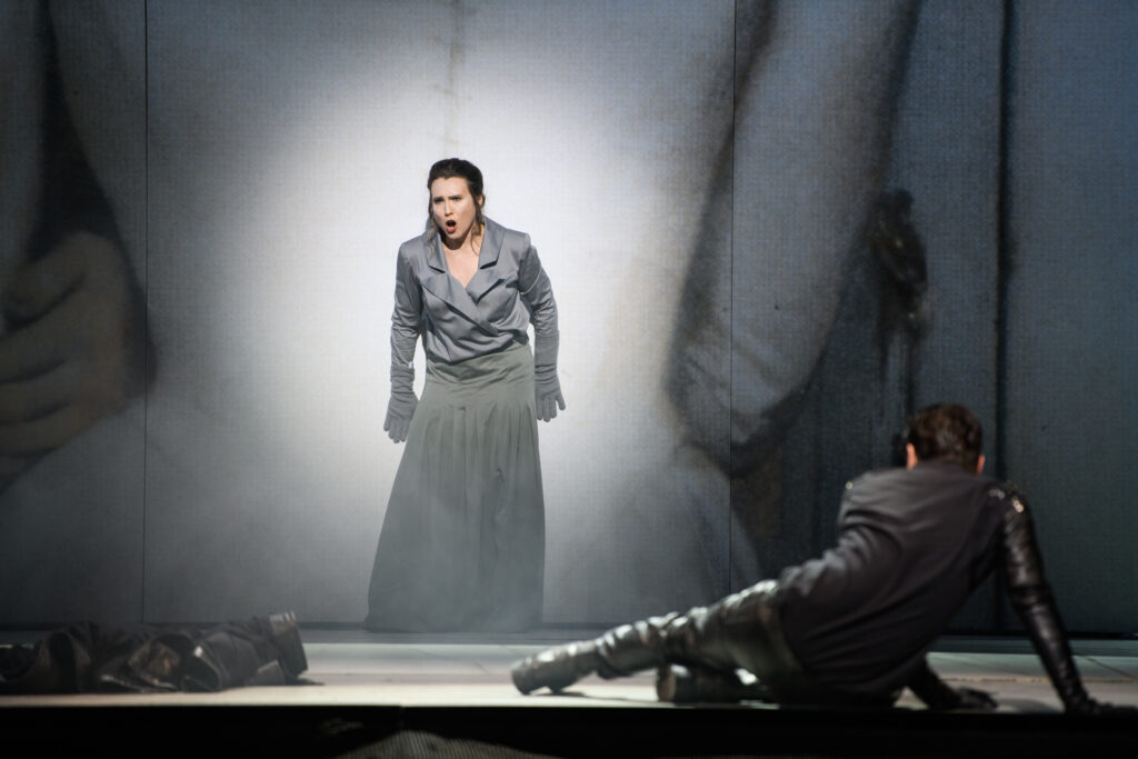 Gärtnerplatztheater München: "Luisa Miller" - Charakterstudie ohne ...